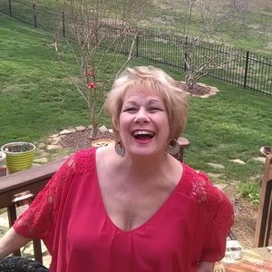 Meet your Posher, Donna